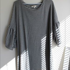 T shirt dress gray with striped